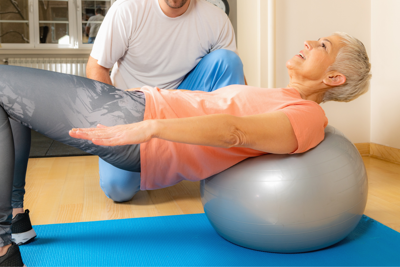 🌿 O Segredo da Longevidade Ativa: Os Benefícios do Pilates para a Terceira Idade